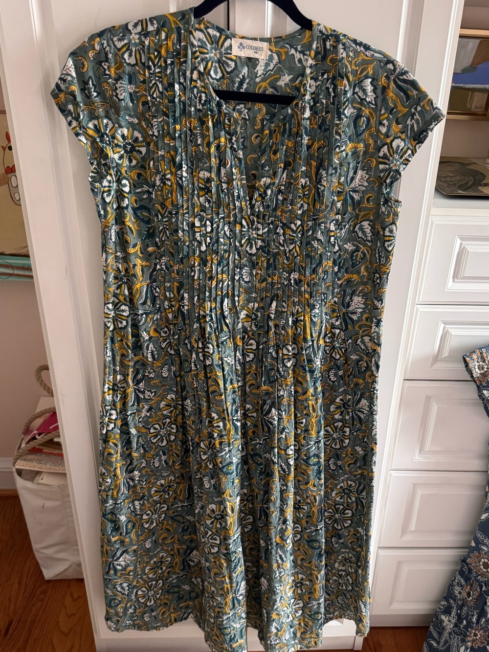 Colores collective dress, s/m like new